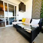 Sunshine Costa,fully Equiped 1 Bed *